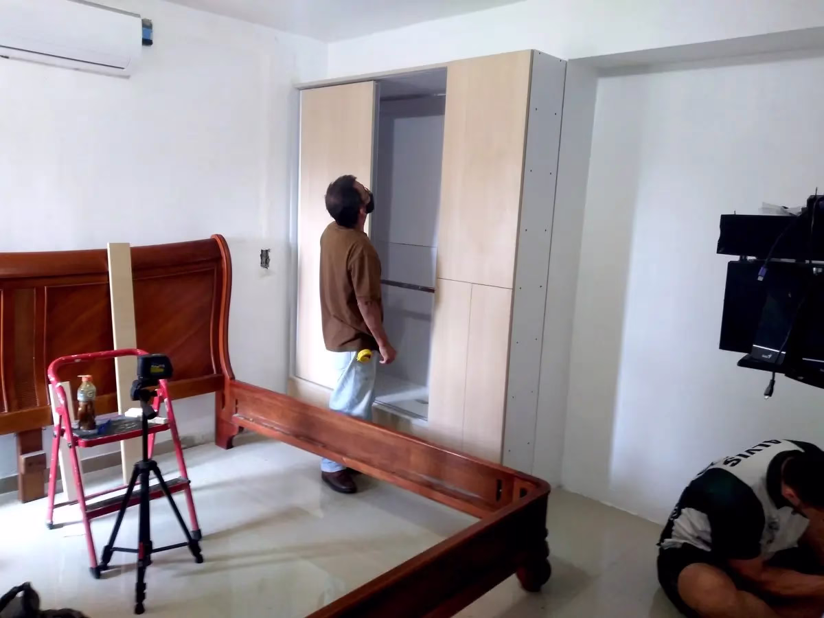 Closet CEICA