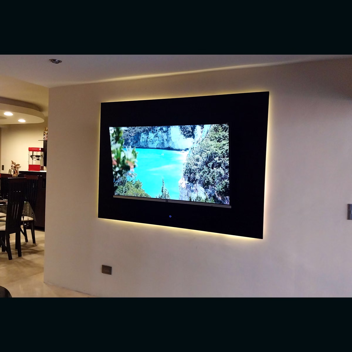 PANEL-TV1