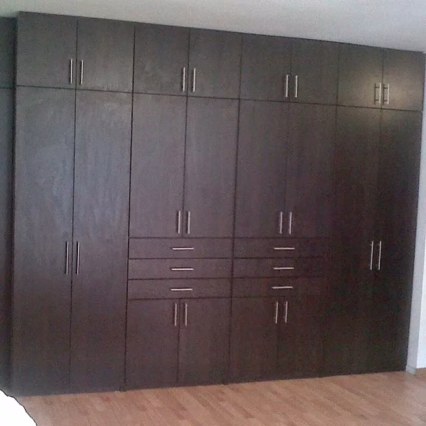 Closet-2